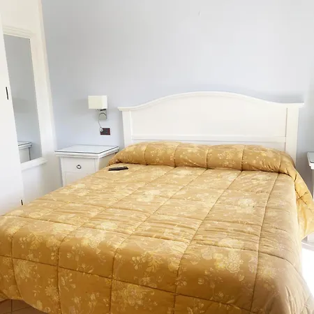 Hotel Ristorante Colleverde 3*