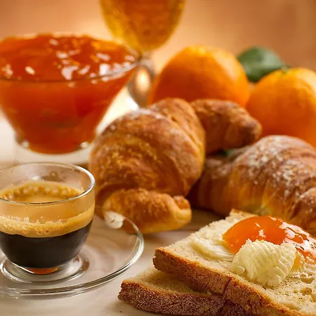 ホテル Ristorante Colleverde サンタ・マリア・ディ・カステッラバーテ